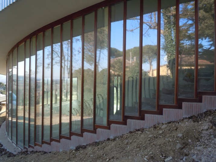 infissi per parete a vetri