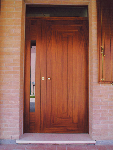 porta di ingresso su misura