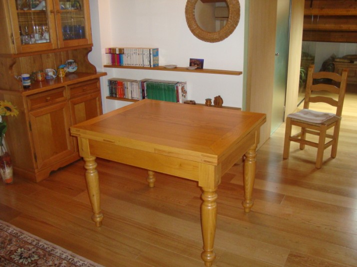 tavolo classico allungabile
